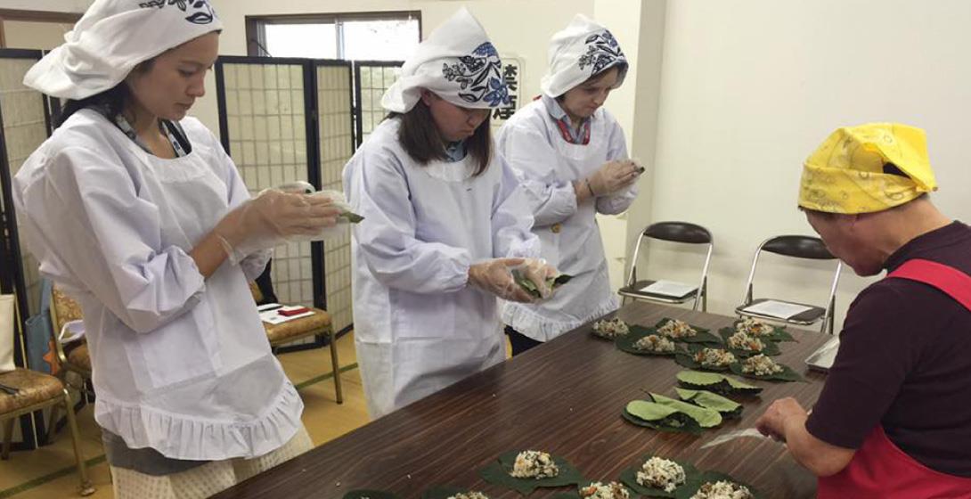 Kajika-no-Satoyama Denga: Leaf-wrapped Sushi and Gojiru Soup Making Experience